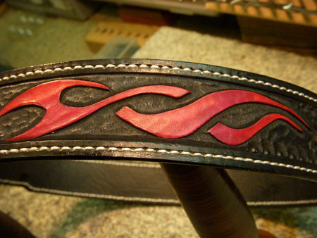 armst.belt.tribal carve.